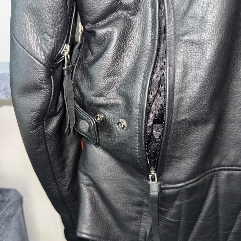 Women’s Harley-Davidson Black Leather Bikers Jacket with Orange Highlights - Picture 9 of 15